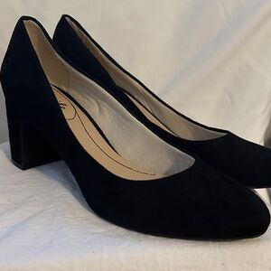 Life Stride Elegant Black Heels